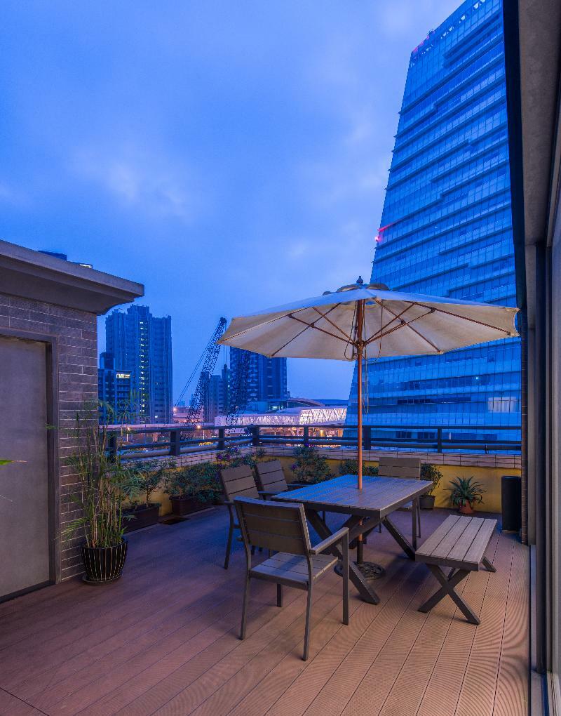 Forward Hotel Taipei Nangang Екстер'єр фото